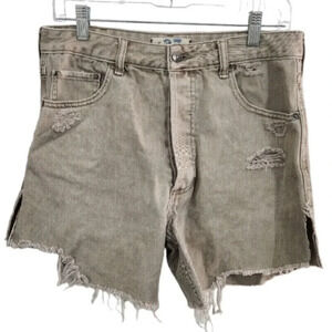 Free People We the Free high waist button cut off distressed denim shorts sz 27